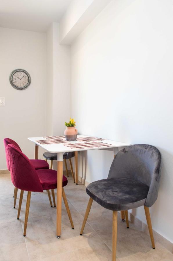 Comfy Central 1 Bedroom Apt With Terrace And View Heraklion  Exterior photo